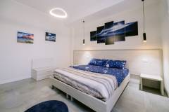 B & B - Klodian