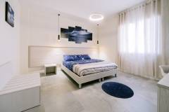B & B - Klodian